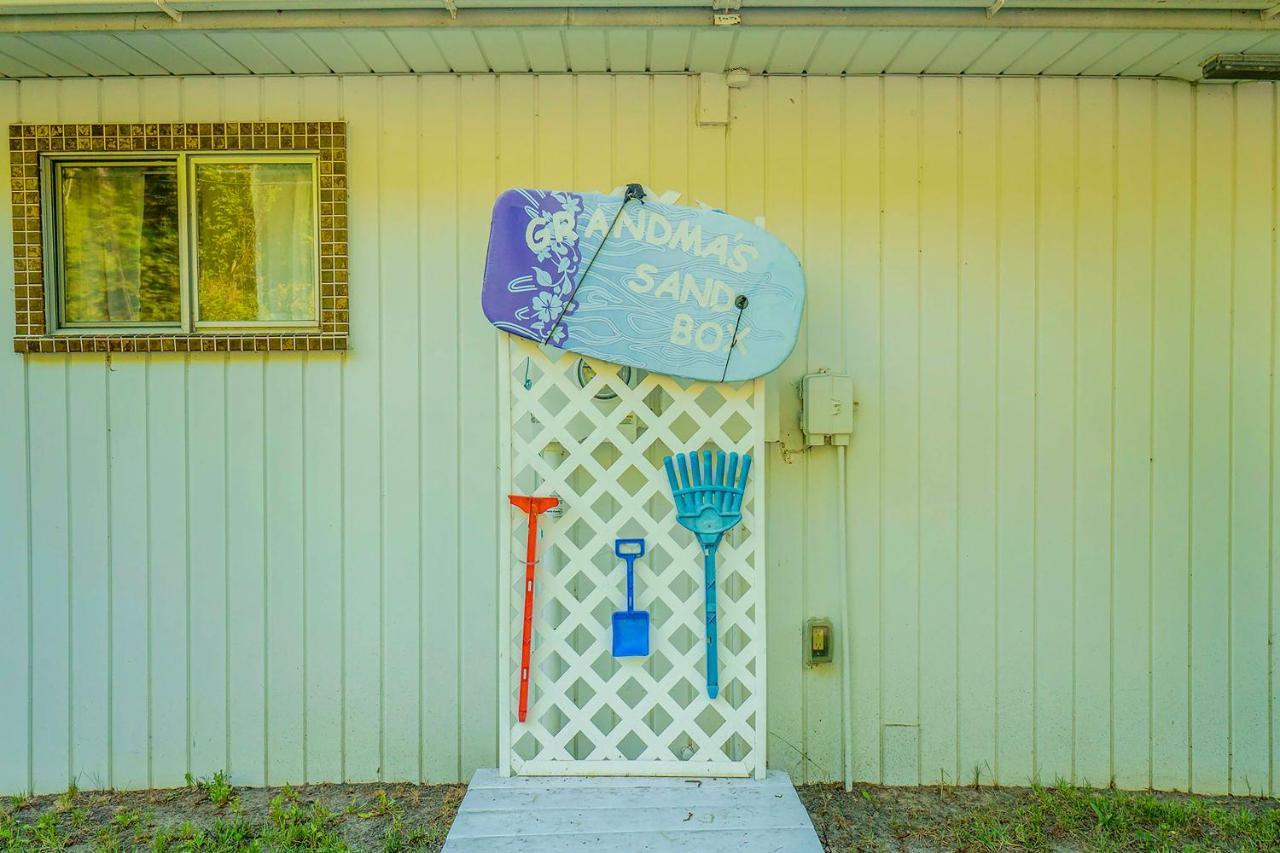 Grandma'S Sandbox Villa Beulah Exterior photo